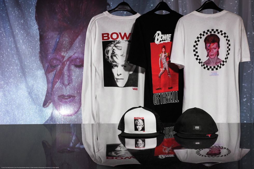 Vans hyllar David Bowie i ny streetwear-kollektion