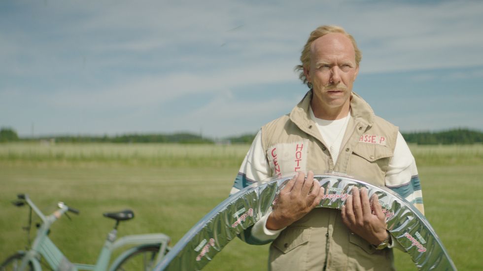 Tårtgeneralen: Humor och svårmod blir underbar feel good