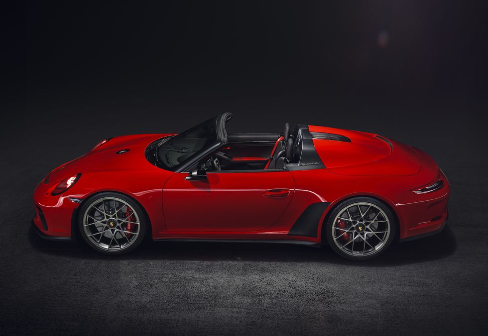 Nya Porsche 911 Speedster är blåsig, bullrig och alldeles... alldeles underbar