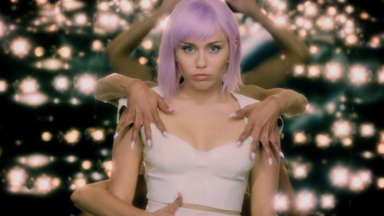 Miley Cyrus i Netlix Black Mirror.