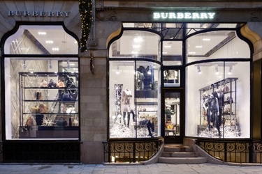 Picture: Burberry har öppnat i Stockholm