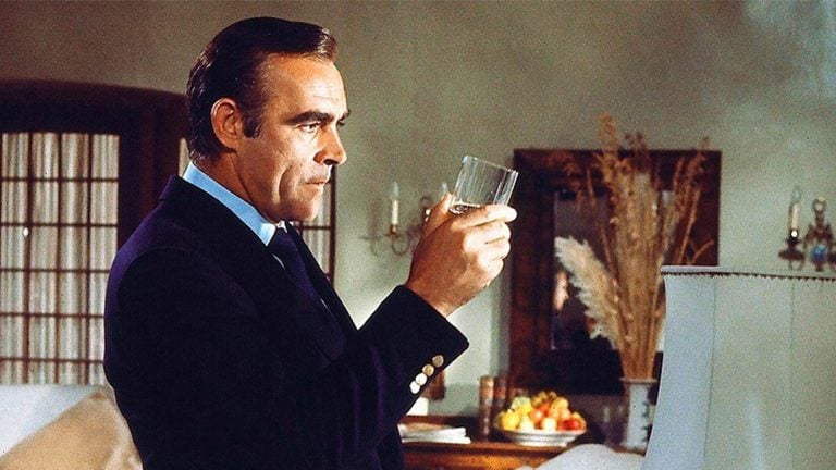 Picture: Här är varenda glas whisky James Bond har druckit (hittills)