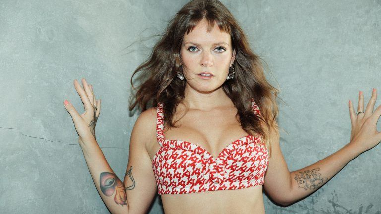 Picture: Tove Lo om filmdebuten, LA-livet och egna cannabisläsken