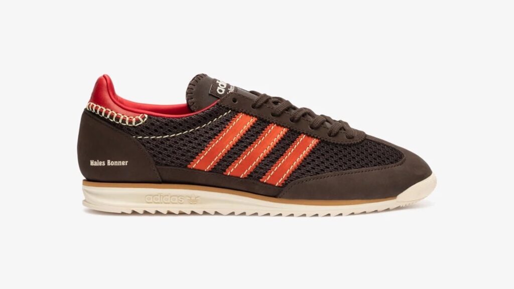 Sko från Adidas i brunt, rött och orange.